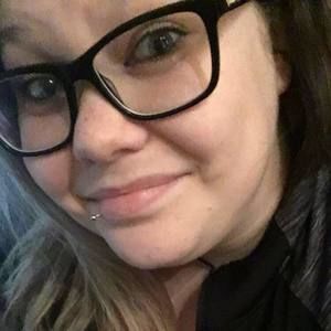 Meet your Posher, Caitlyn